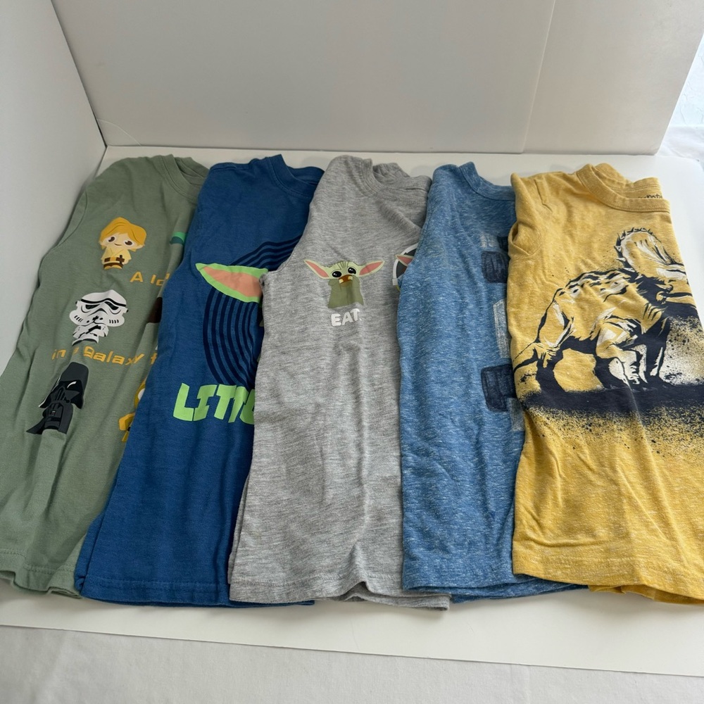 Boys 7/8 5 shirt bundle ,3 Star Wars shirt, 2 jumping beans *k4
